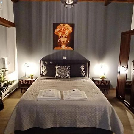 Luxury Apartment With Balcony Mytilíni エクステリア 写真