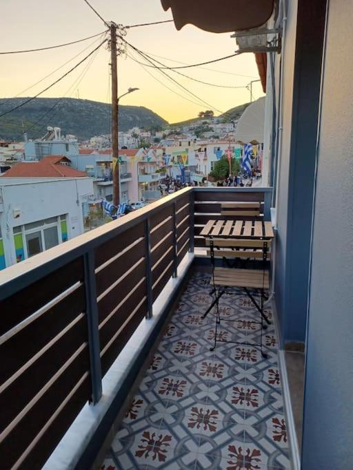 Luxury Apartment With Balcony Mytilíni エクステリア 写真